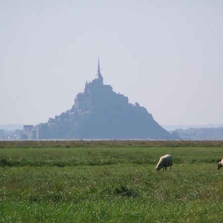 Charmante Maison De Pecheur En Baie Du Mont Saint Michel Genets Экстерьер фото