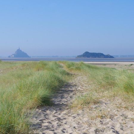 Charmante Maison De Pecheur En Baie Du Mont Saint Michel Genets Экстерьер фото